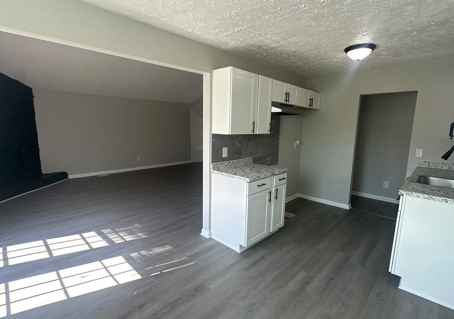 Newly Renovated 3 bed, 2 Bath House in Gallatin TN! — Photo 4
