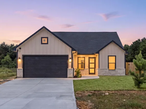 231 Road 5605, Cleveland, TX 77327