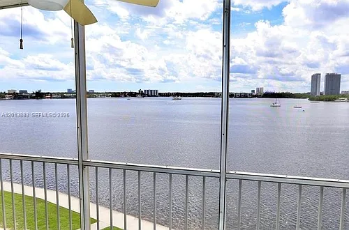 2920 Point East Dr #N509 Photo 1