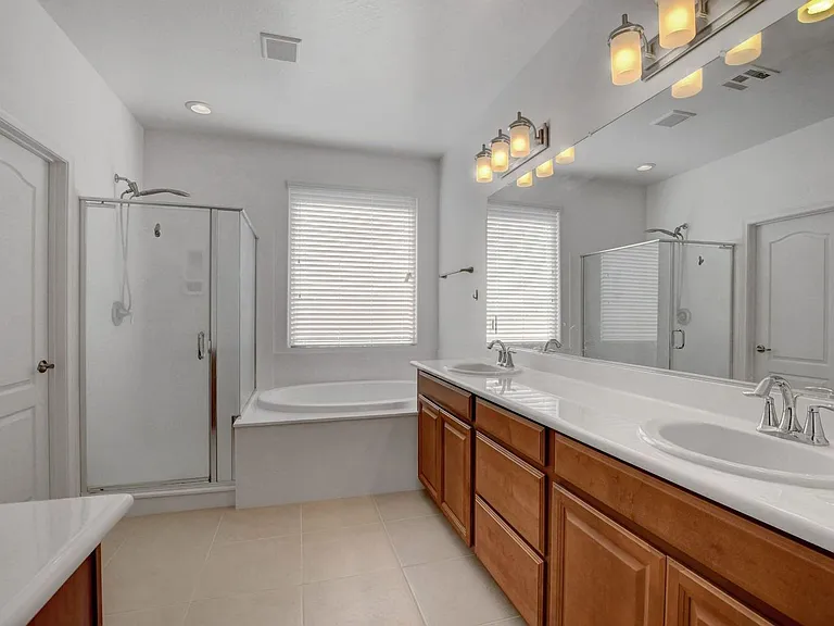 7110 Purple Iris Ave — Photo 41
