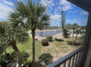 1024 Manatee Rd APT C301, Naples, FL 34114