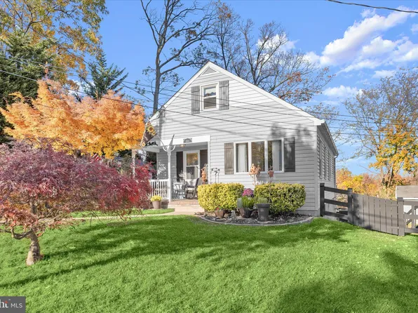 2904 Summit Ave, Baltimore, MD 21234