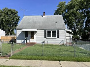922 Lance Ave, Baltimore, MD 21221