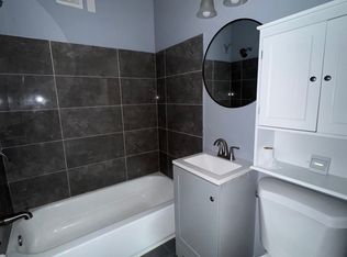 1022 Longshore Ave #1, Philadelphia, PA 19111