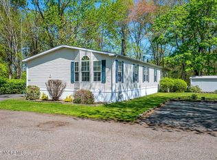 104 Village Rd, Morganville, NJ 07751