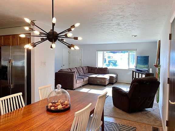 Dining/Living Room
