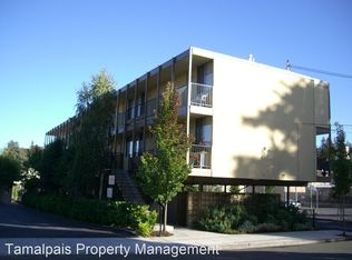 30 Locust Ave APT 4, Larkspur, CA 94939