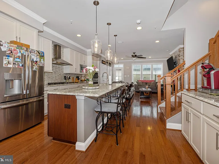 619 Blandwood Rd — Photo 8