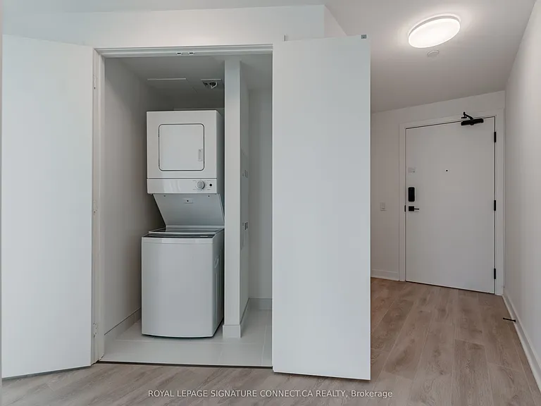 1185 Dupont St #1307 — Photo 33