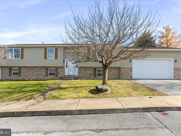 435 Scott Ave, Waynesboro, PA 17268