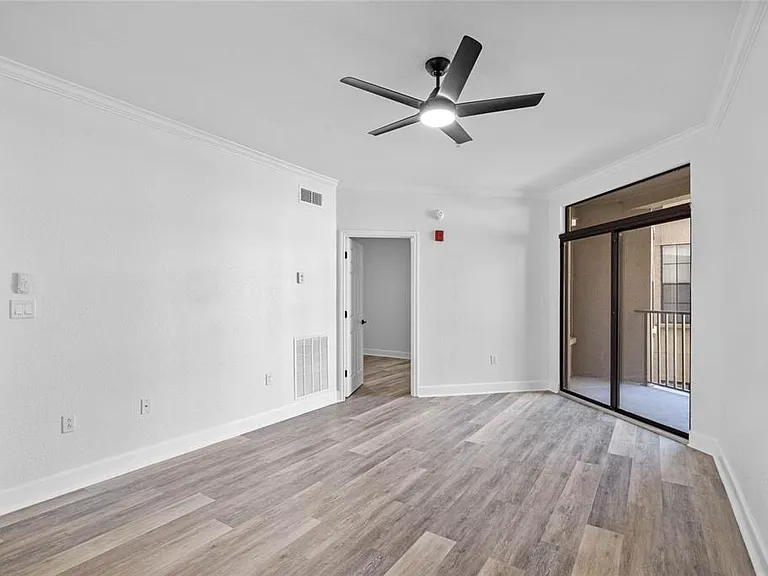 911 N Orange Ave #309 — Photo 9