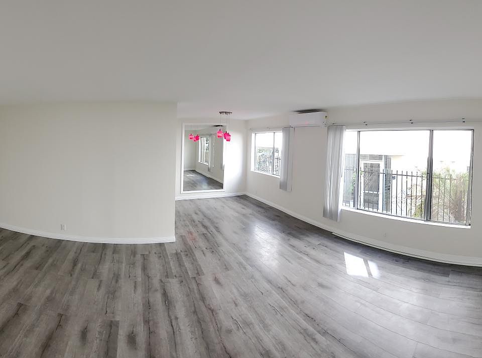Newly Remodeled/Painted