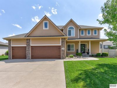 7633 Legacy St, Papillion, NE, 68046