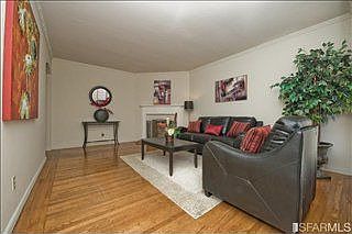 3rd image of 724 Thornton Ave