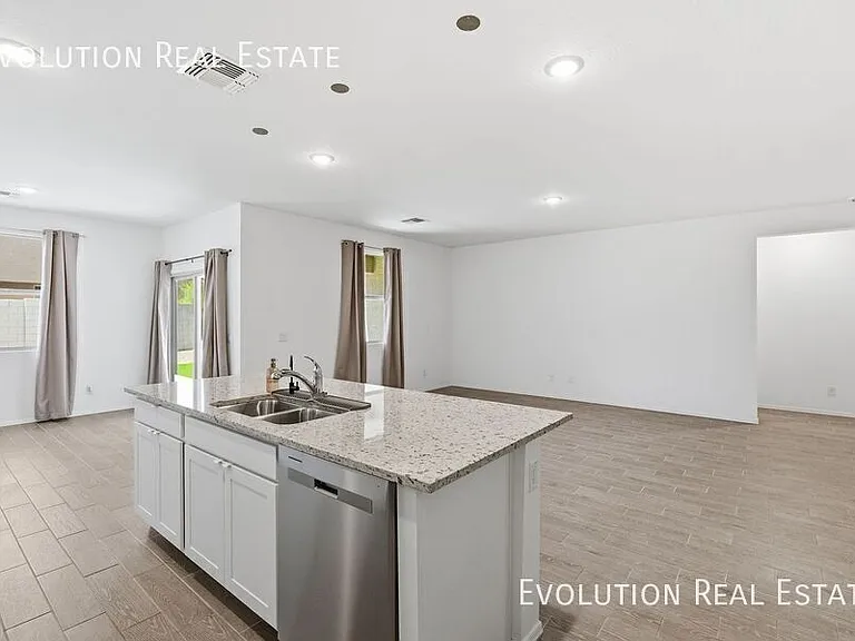 11852 N Stanton Ct — Photo 14