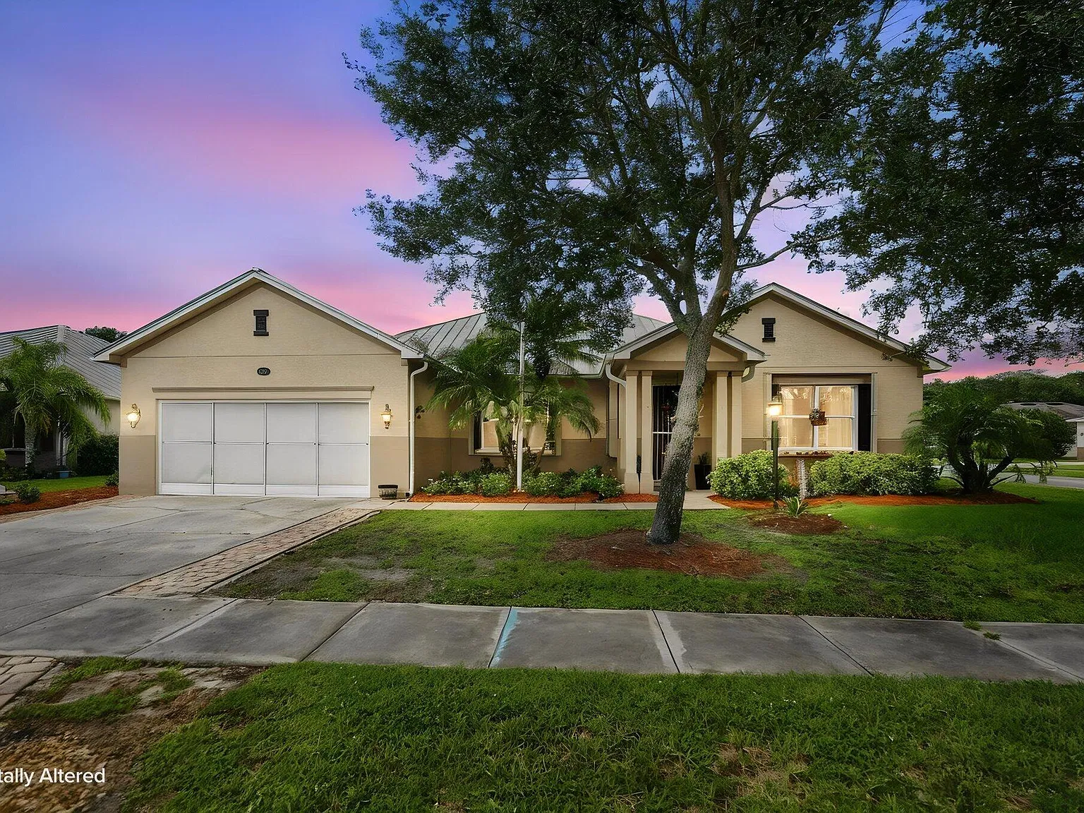 4 bed, 2.0 bath, 2737 sqft, $3,500 — Photo 1