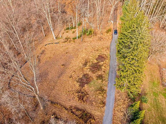 3rd image of 1795 Marriottsville Rd