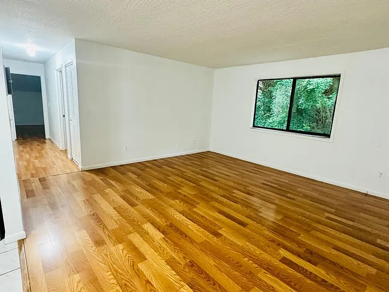 2160 Forest Knoll Dr NE #60102 — Photo 8