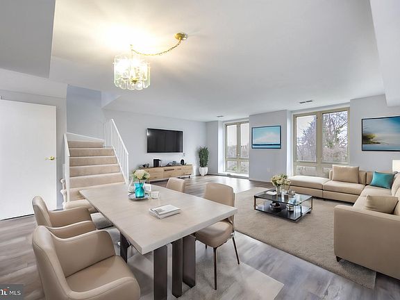 4th image of 5743 N Kings Hwy #364