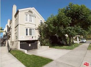 10627 Moorpark St APT 8, Toluca Lake, CA 91602