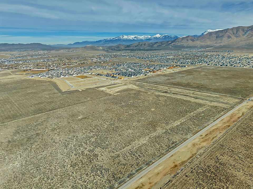 1st image of 3000 N Sweetwater