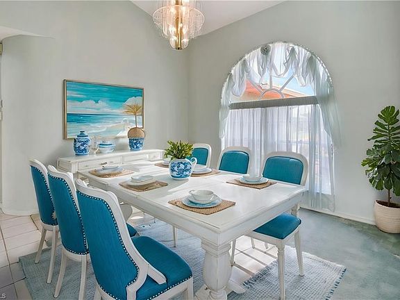3rd image of 6549 Willow Lake CIR