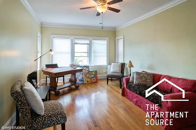 906 S Elmwood Ave #3 — Photo 2