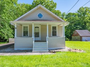 1069 Raymond St NW, Warren, OH 44485