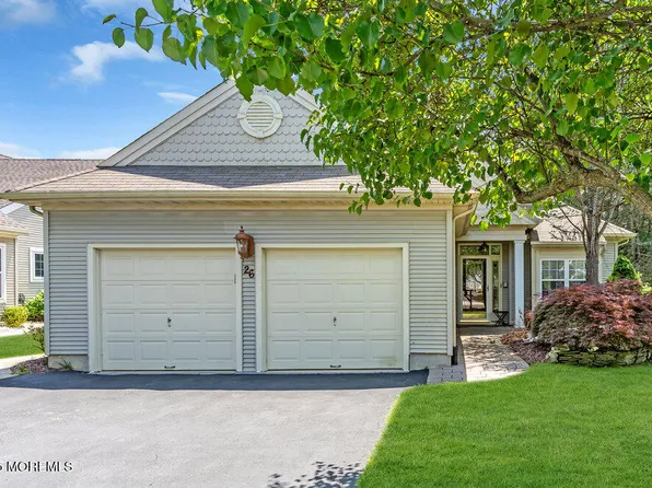 26 Derry Meeting Drive, Manalapan, NJ 07726