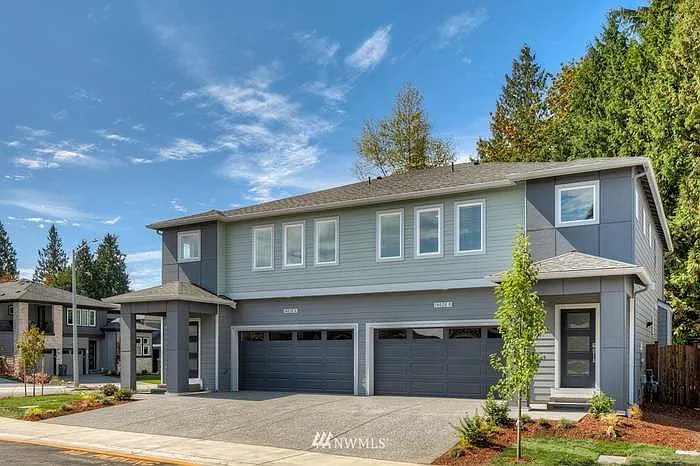 4 bed, 2.5 bath, 1830 sqft, $3,700 — Photo 3