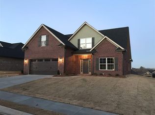 104 Pleasant Meadow Ct, Greer, SC 29651