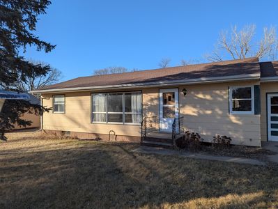 340 Elm St E, Canova, SD, 57321
