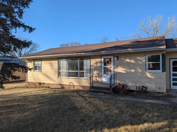 340 Elm St E, Canova, SD 57321