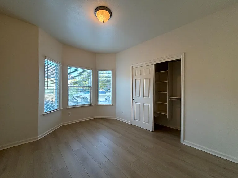 4723 W Clinton Ave #101 — Photo 10
