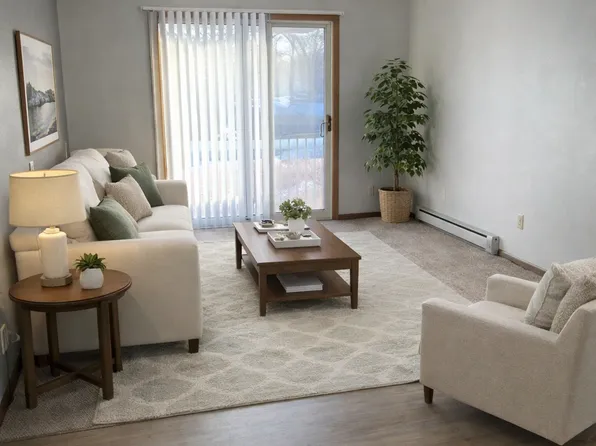 1502 21st Ave S APT 308, Fargo, ND 58103