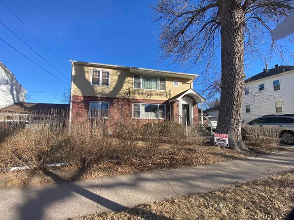 106 W 20th St, Sioux Falls, SD 57105