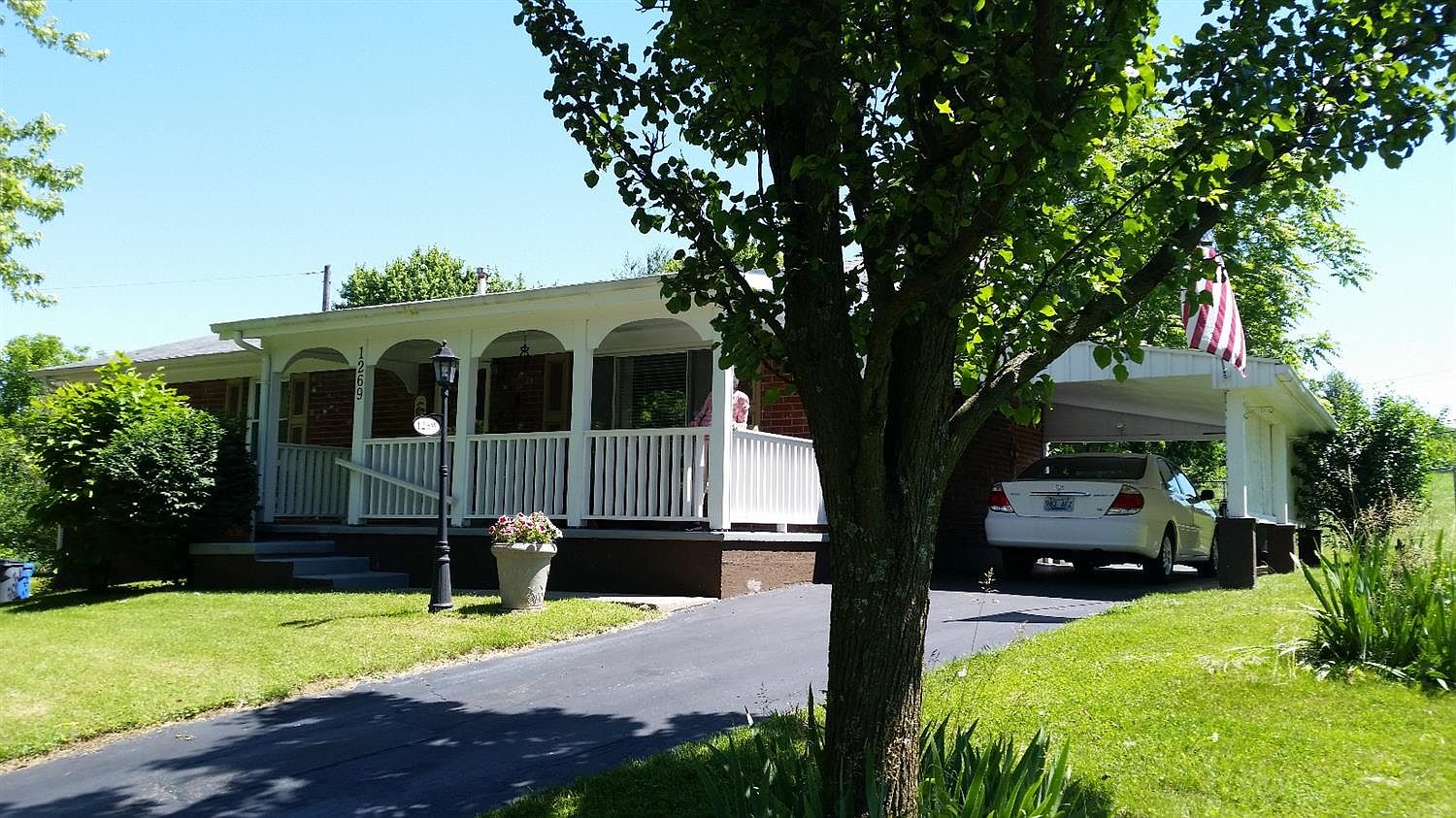 1269 Hot Springs Ct, Lexington, KY 40517 Zillow