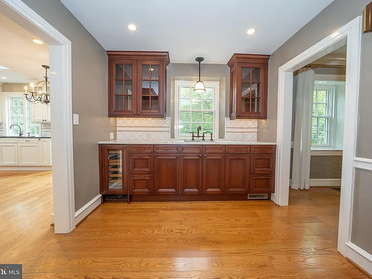 101 E Brookhaven Rd — Photo 21
