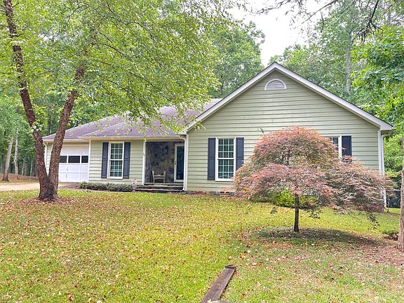 2nd image of 300 Pebble Creek Dr