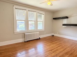 1178 Lincoln Rd #2, Windsor, ON N8Y 2H7