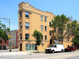 7225 N Rogers Ave #1, Chicago, IL 60645