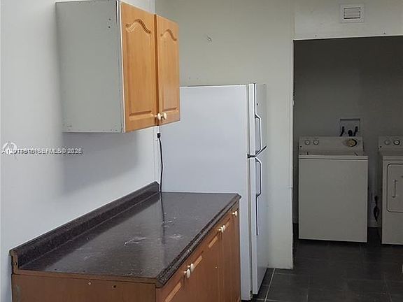 4th image of 19800 SW 180th Ave Lot 32