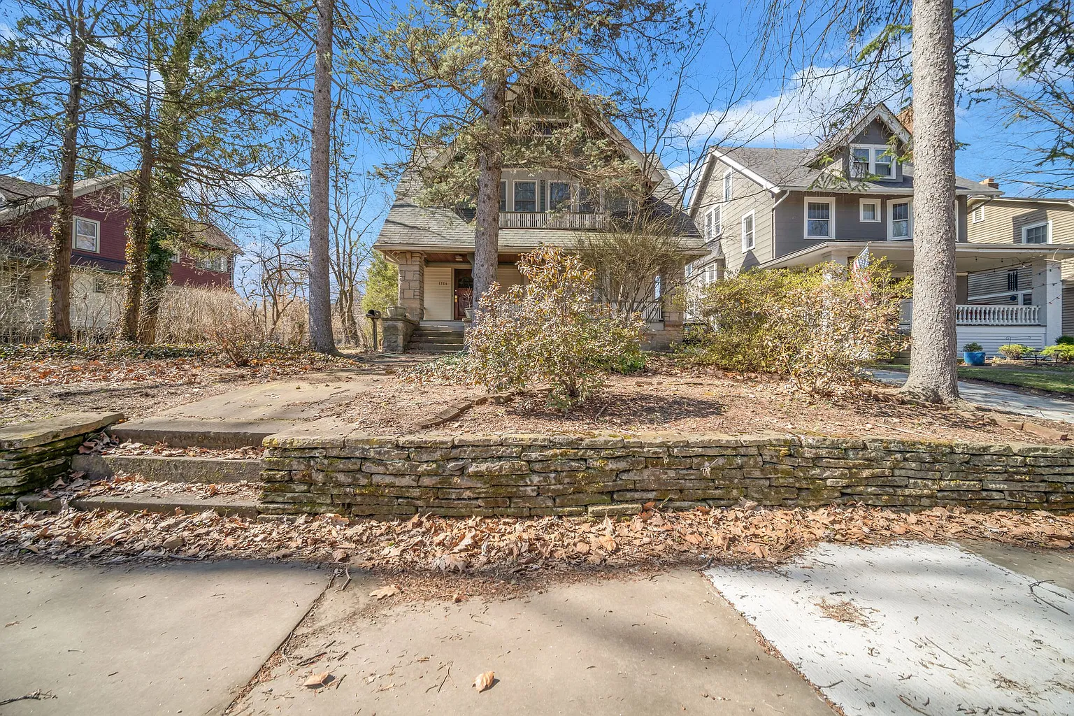1764 Radnor Rd photo 1