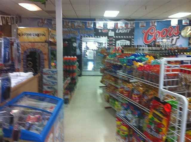 2nd image of 1620 El Camino Ave