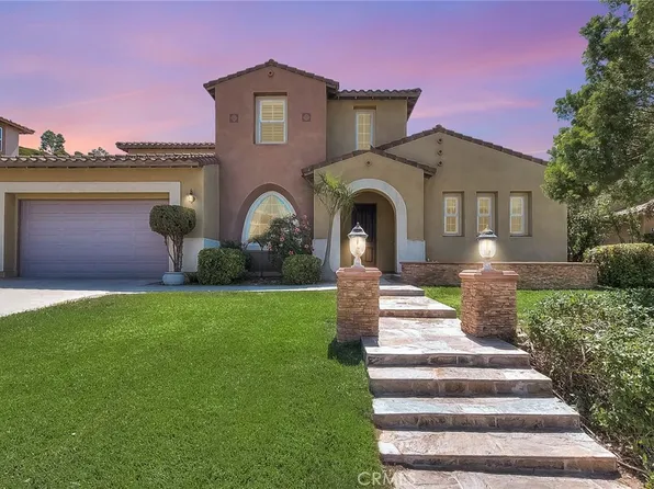 16861 Ridge Cliff Dr, Riverside, CA 92503