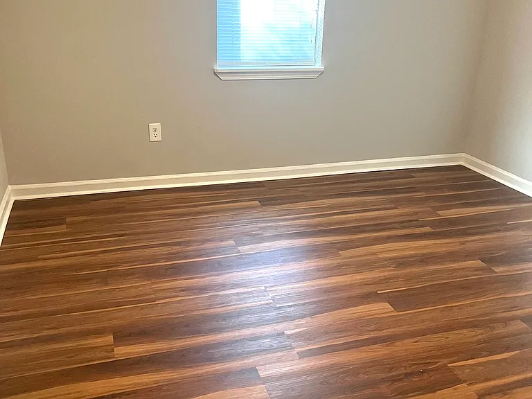 110 Alden Ct #110 — Photo 10
