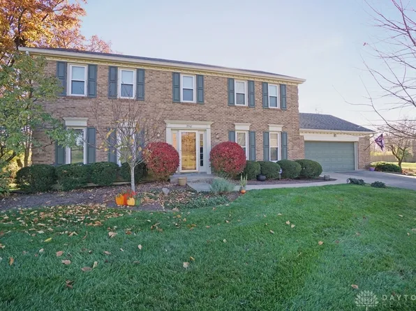 9942 Meadow Hills Dr, West Chester, OH 45241