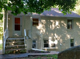 156 Giants Neck Rd #B, Niantic, CT 06357