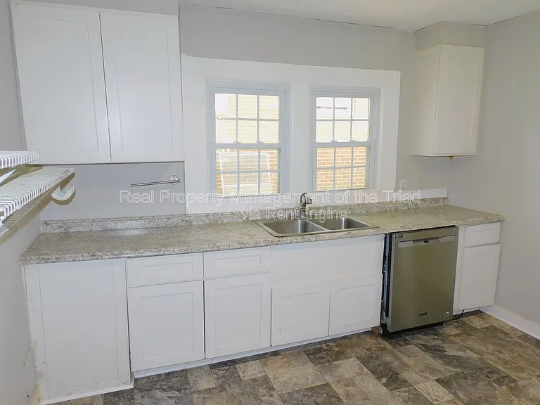1217 Pearson Pl — Photo 17