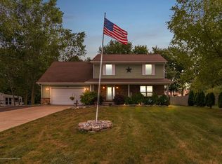 504 N Miller Dr, Eaton Rapids, MI 48827